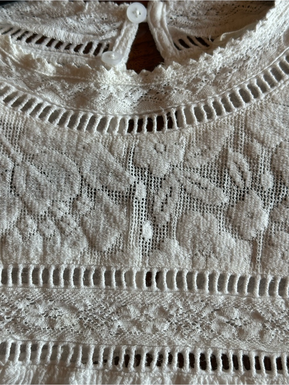 Miss Me Ivory Crinkled Lace Yoke Mock Neck Blouse Bohemian Embroidery Crochet - Picture 7 of 14